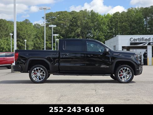 Used 2023 GMC Sierra 1500 AT4X AWD/4WD image 8