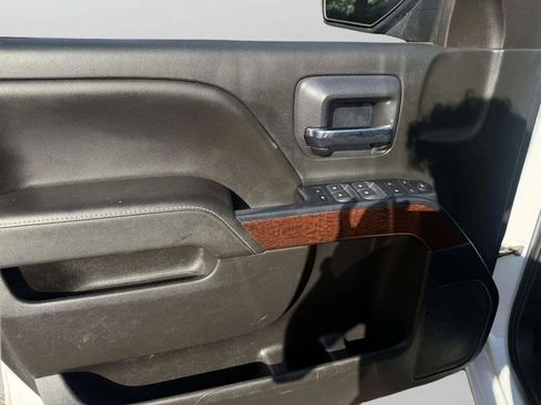 Used 2018 GMC Sierra 1500 SLE w/ SLE Value Package image 27