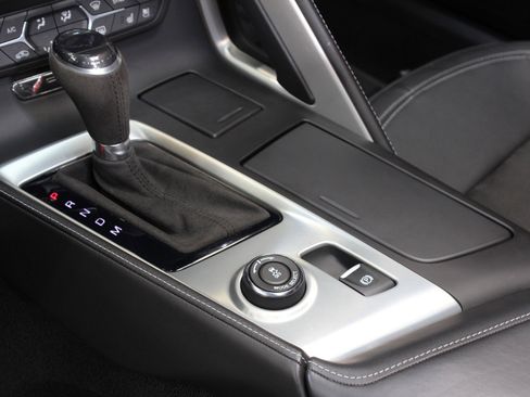 Used 2018 Chevrolet Corvette Stingray Coupe image 60