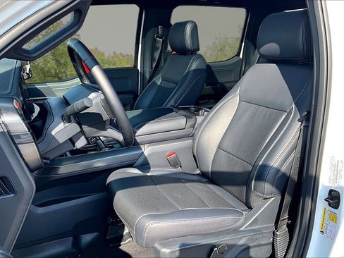 Used 2025 Ford F150 Lariat w/ Equipment Group 502A High image 26