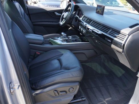 Used 2017 Audi Q7 3.0T Premium Plus w/ Premium Plus Package image 14