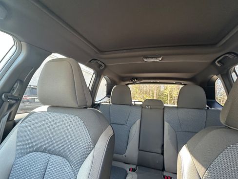 Used 2025 Subaru Forester Premium AWD/4WD image 21