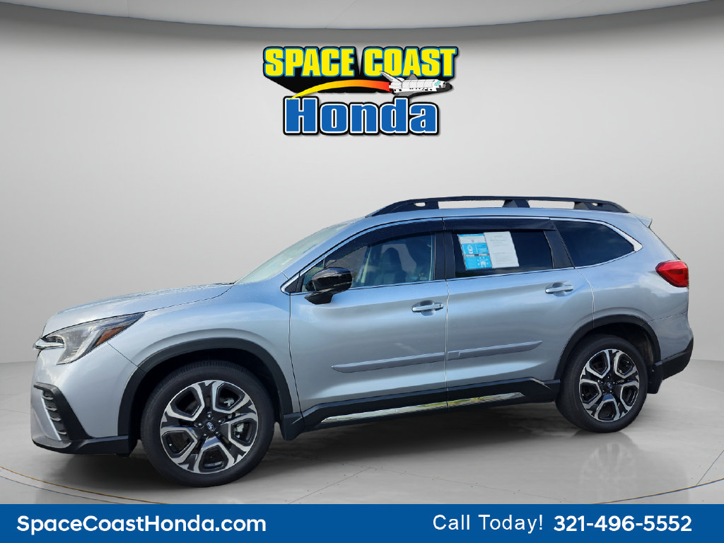 Used 2024 Subaru Ascent Limited w/ Technology Package AWD/4WD image 9