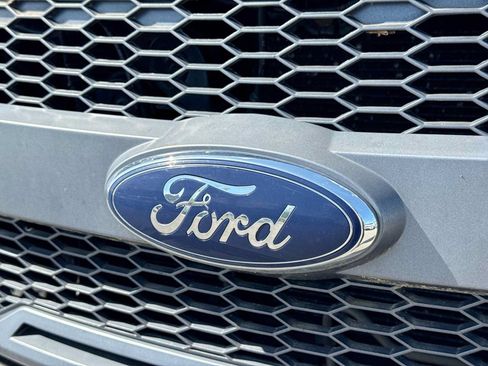 Used 2013 Ford F150 XLT w/ XLT Chrome Pkg AWD/4WD image 10