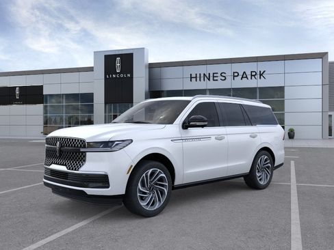 New 2026 Lincoln Navigator Reserve AWD/4WD image 1