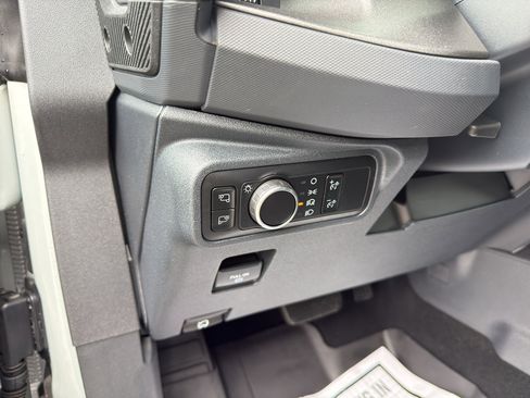 Certified 2024 Ford Bronco Badlands AWD/4WD image 12
