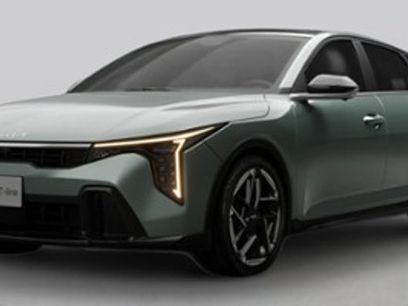 New 2026 Kia K4