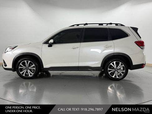 Used 2024 Subaru Forester Limited AWD/4WD image 9