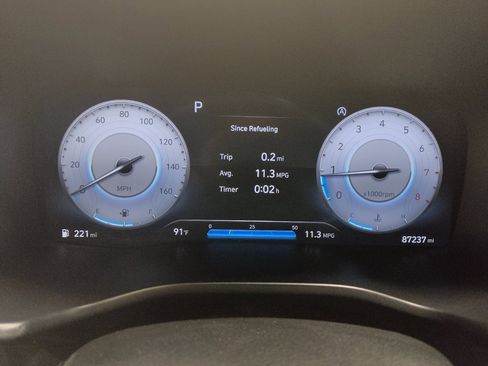 Used 2022 Hyundai Santa Fe Calligraphy FWD image 23