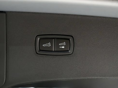 Used 2026 Porsche Cayenne S AWD/4WD image 14