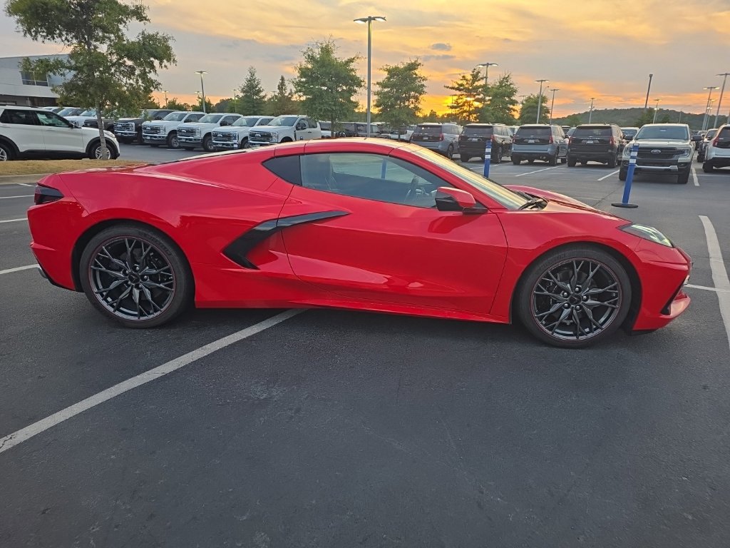 Used 2023 Chevrolet Corvette Stingray Coupe RWD image 5