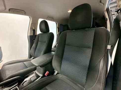 Used 2017 Mitsubishi Outlander ES FWD image 13