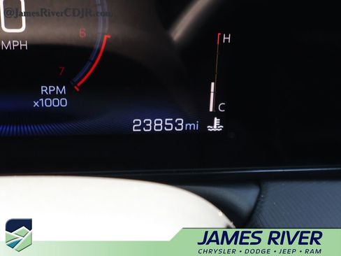 Used 2025 Chevrolet TrailBlazer RS w/ Driver Confidence Package FWD image 29