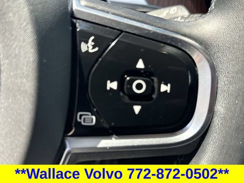Used 2023 Volvo XC60 B5 Plus w/ Climate Package AWD/4WD image 22