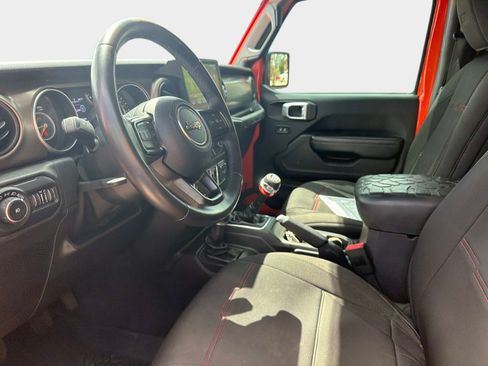 Used 2019 Jeep Wrangler Unlimited Sport S AWD/4WD image 17