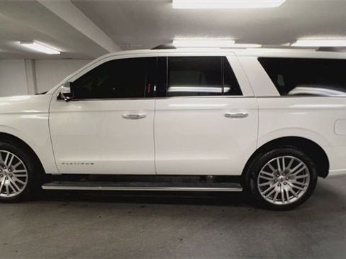 Used 2024 Ford Expedition Max Platinum image 5