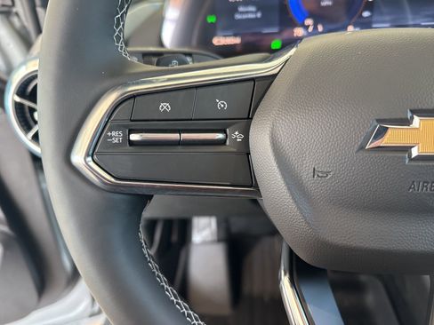 New 2026 Chevrolet Equinox EV LT image 21