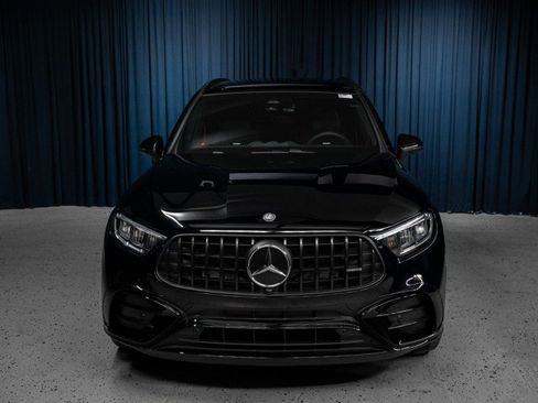 New 2026 Mercedes-Benz GLC 43 AMG 4MATIC image 2