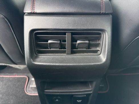 Used 2024 Ford Edge ST-Line AWD/4WD image 22