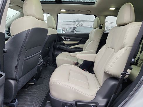 Used 2024 Subaru Ascent Limited w/ Technology Package image 11