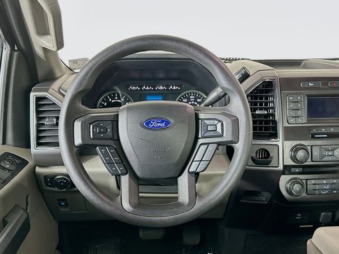 Used 2018 Ford F150 XLT image 17