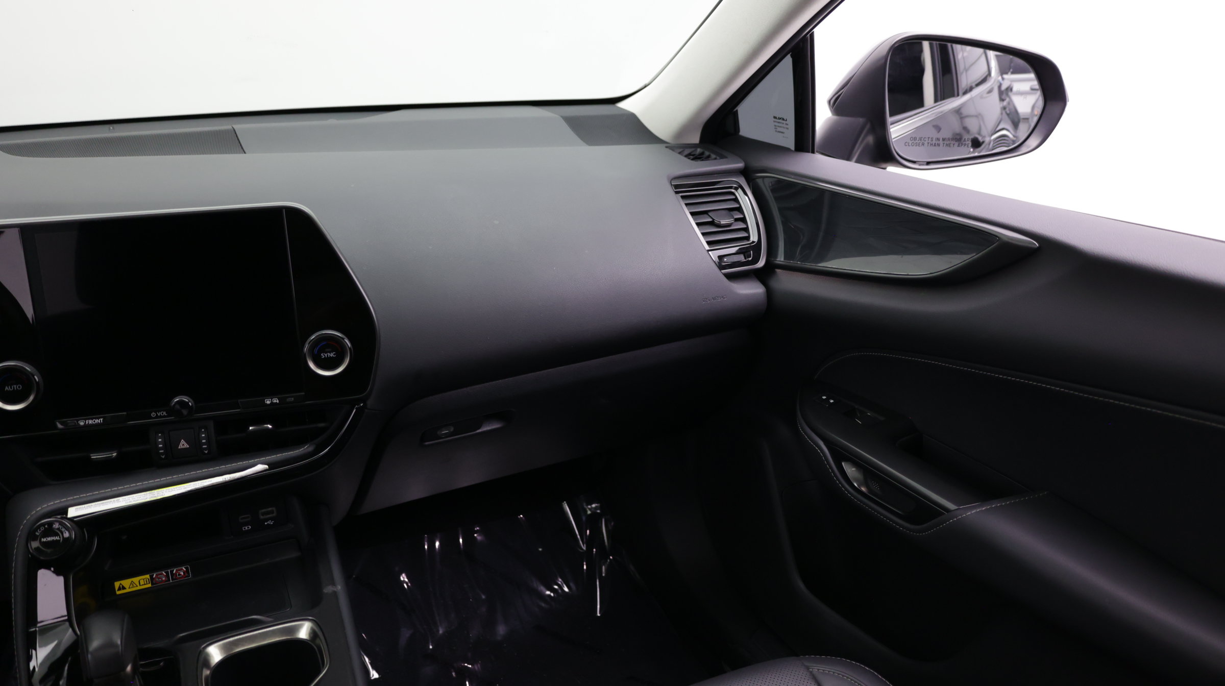 Used 2025 Lexus NX 250 FWD w/ Towing Package (2000 Lbs) image 36