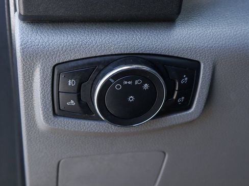 Used 2020 Ford F250 XL w/ Power Equipment Group image 24