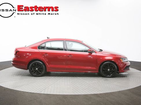 Used 2017 Volkswagen Jetta SE image 81