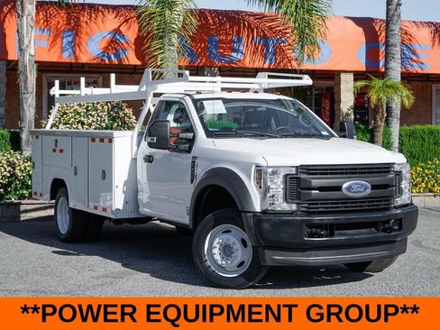 Used 2019 Ford F450 XL w/ XL Value Package RWD image 2
