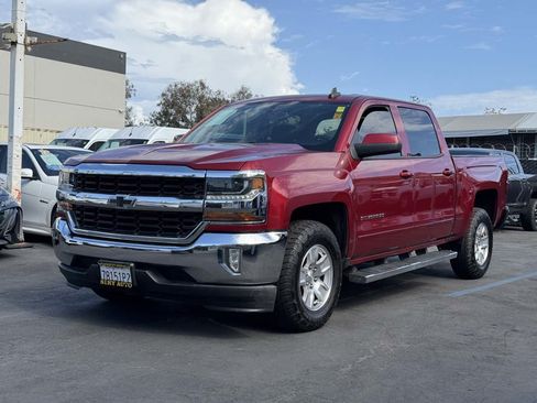 Used 2018 Chevrolet Silverado 1500 LT w/ All Star Edition RWD image 4