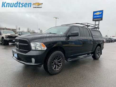 Used 2018 RAM 1500 Express image 3