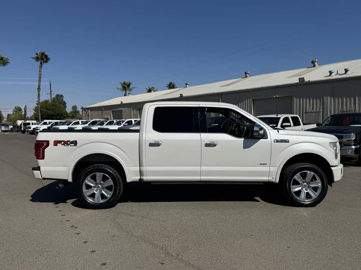 Used 2015 Ford F150 Platinum w/ Equipment Group 701A Luxury AWD/4WD image 12
