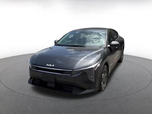 Used 2025 Kia K4 FWD image 6