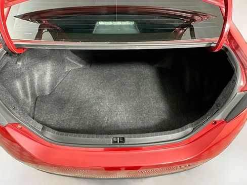 Used 2015 Toyota Corolla S FWD image 28