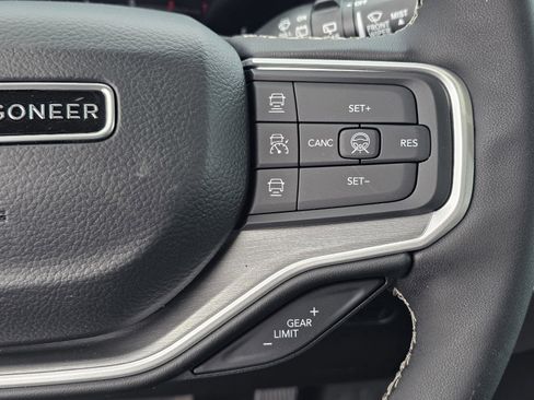 New 2026 Jeep Grand Wagoneer Limited AWD/4WD image 23