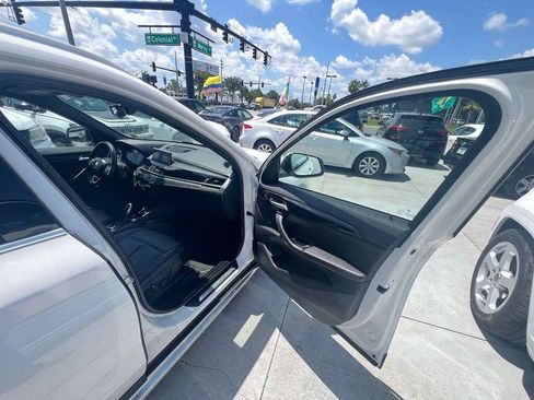 Used 2020 BMW X1 xDrive28i AWD/4WD image 10