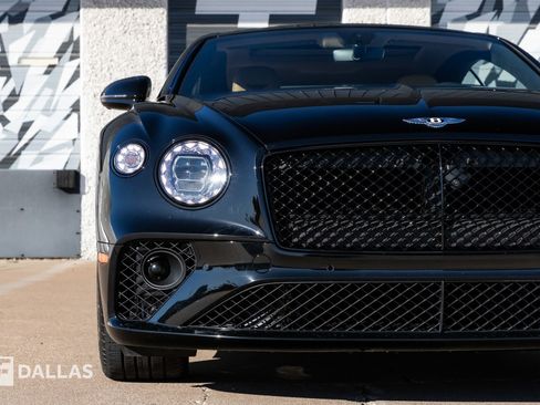 Used 2023 Bentley Continental GT V8 image 4