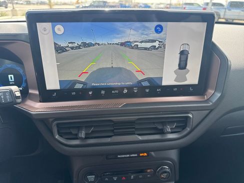 Used 2025 Ford Bronco Sport Outer Banks image 18