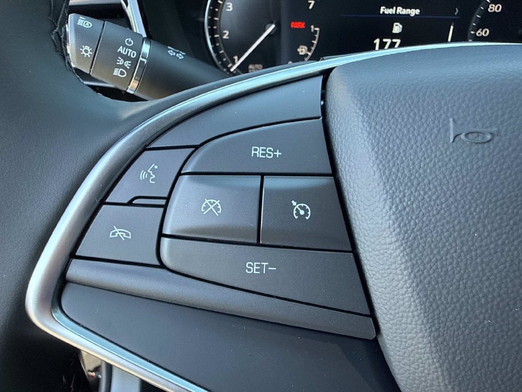 New 2026 Cadillac XT5 Luxury w/ LPO, Premium Carpet Package AWD/4WD image 30