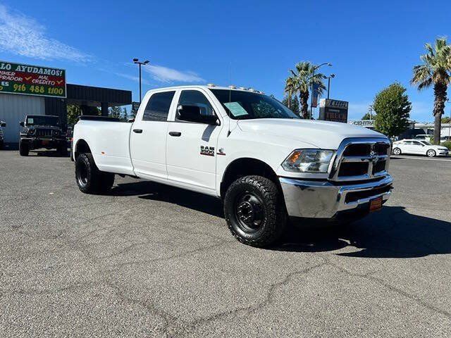 Used 2015 RAM 3500 Tradesman w/ Chrome Appearance Group AWD/4WD image 22