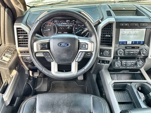 Used 2021 Ford F250 Lariat w/ Lariat Ultimate Package AWD/4WD image 14