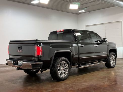 Used 2017 GMC Sierra 1500 SLT image 24