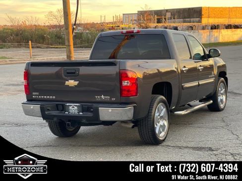Used 2011 Chevrolet Silverado 1500 LT w/ Texas Edition image 8