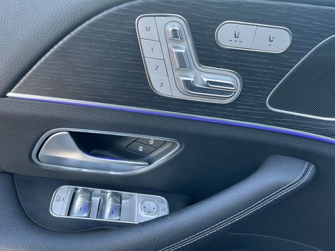 Used 2024 Mercedes-Benz GLE 350 4MATIC image 13