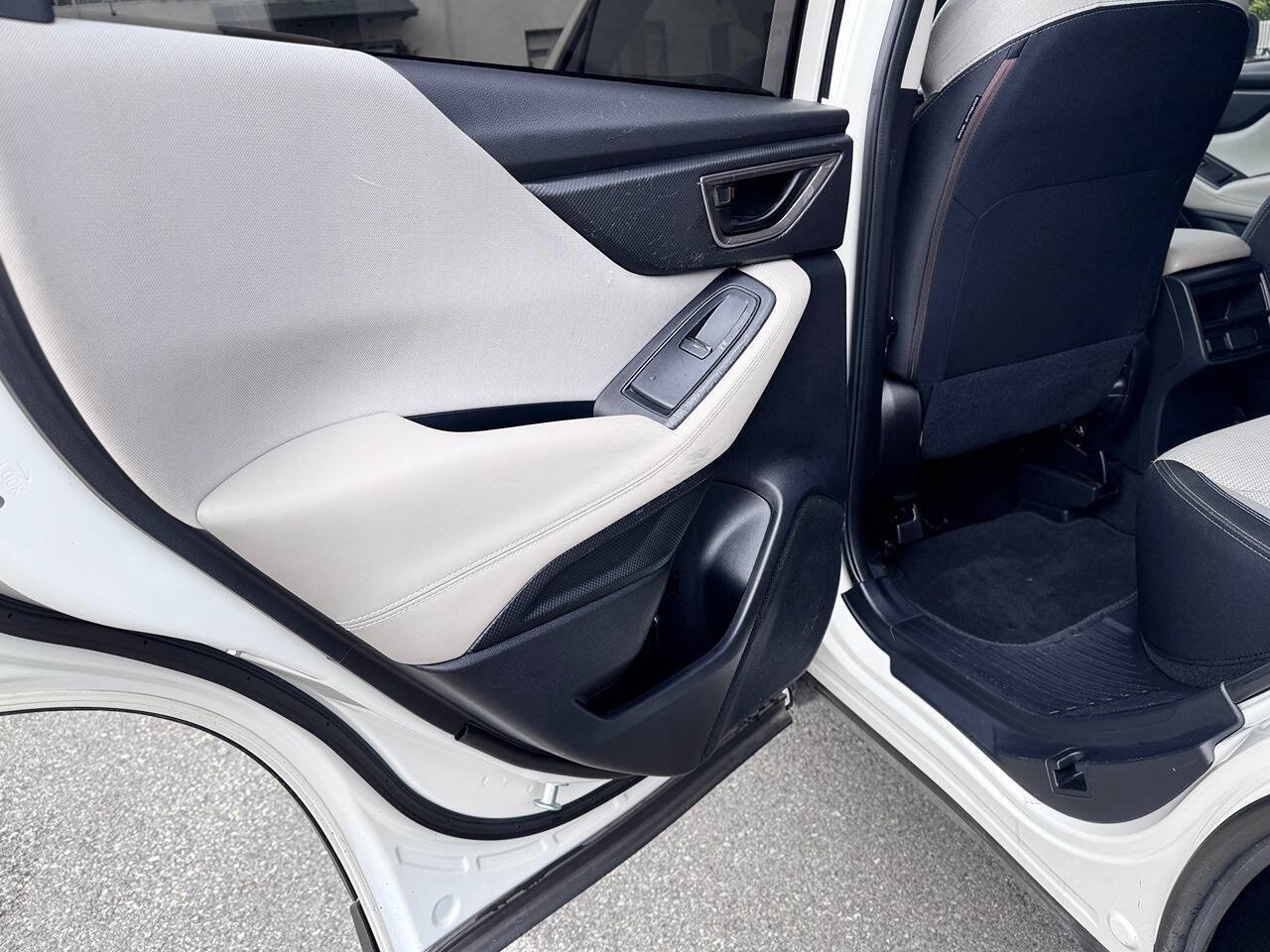 Used 2019 Subaru Forester AWD/4WD image 4