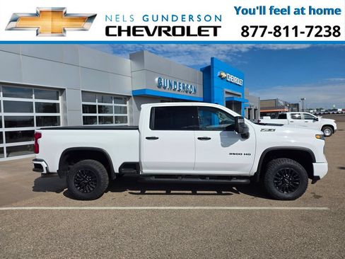 Used 2024 Chevrolet Silverado 3500 LTZ w/ LTZ Plus Package AWD/4WD image 8