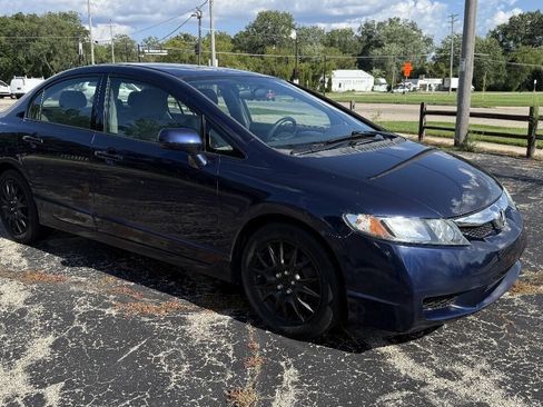 Used 2010 Honda Civic LX image 5
