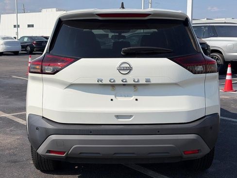 Used 2023 Nissan Rogue S FWD image 3