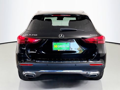 Used 2025 Mercedes-Benz GLA 250 4MATIC image 8