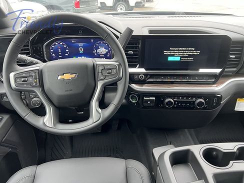 New 2026 Chevrolet Silverado 1500 LT w/ Z71 Off-Road Package AWD/4WD image 5